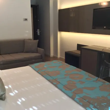 Ariston & Hotel Varazze