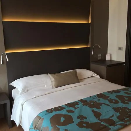 Ariston&apartments 3*