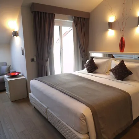 Ariston & فندق 3*