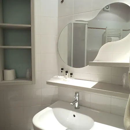 Ariston & ואראצה