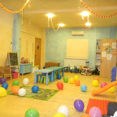 فندق Ariston & 3*