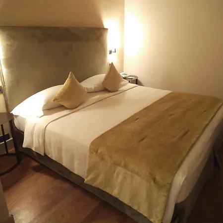 Ariston&apartments Hotel 3*