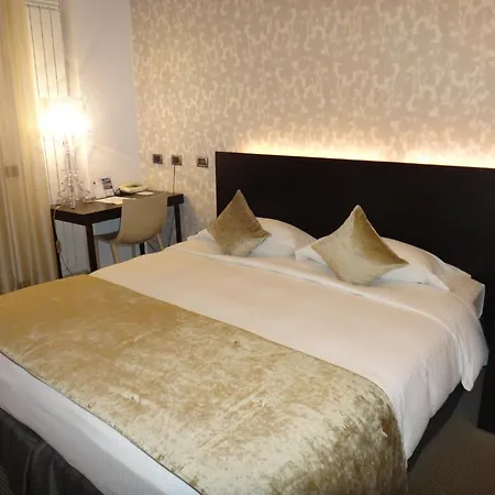 Hotel Ariston&apartments 3*