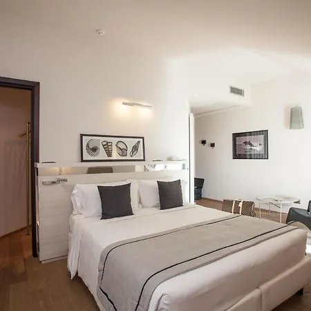 Ariston&apartments Varazze