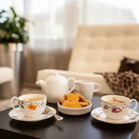 Ariston&apartments 3*