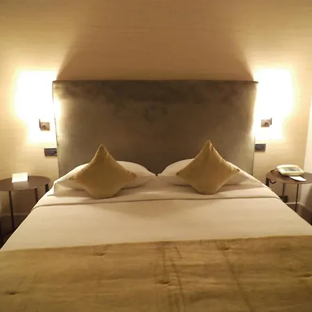 Ariston & 3* ואראצה