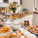 Ariston & Hotel