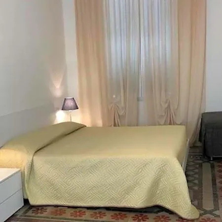 Ariston & Szálloda 3*