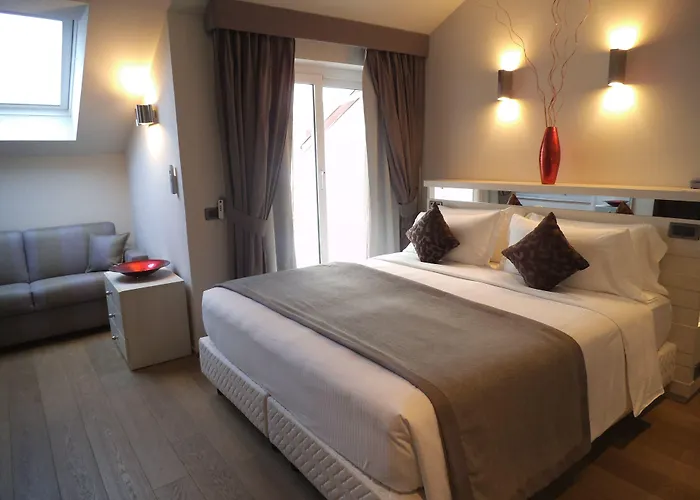Ariston & Hotel 3*